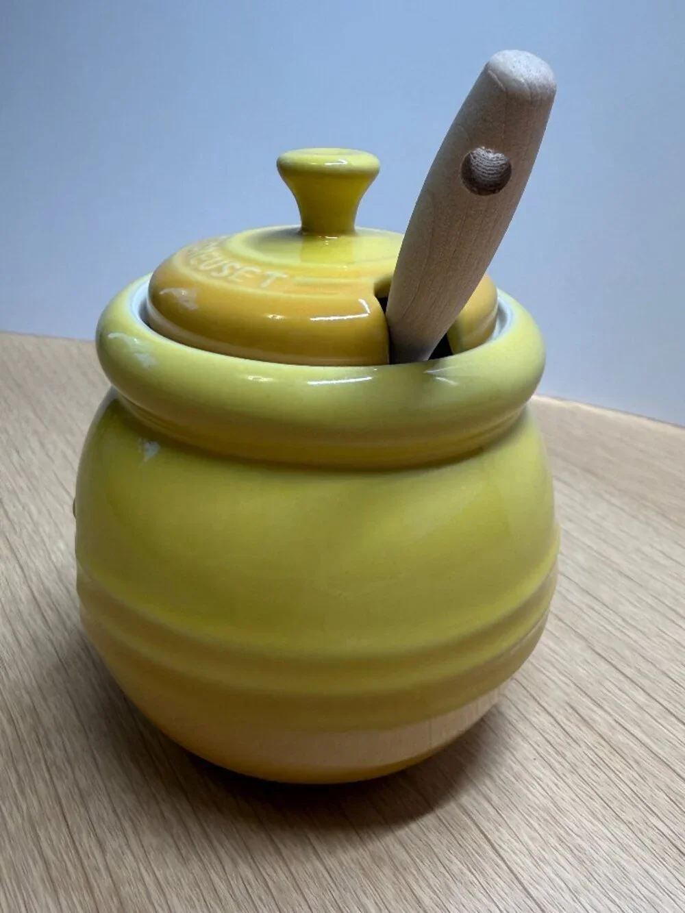 Le Creuset Honey Pot Dijon Yellow w/ Silicone Dipper